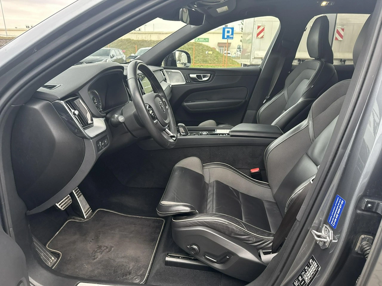 Volvo XC 60 - Zdjęcie 10