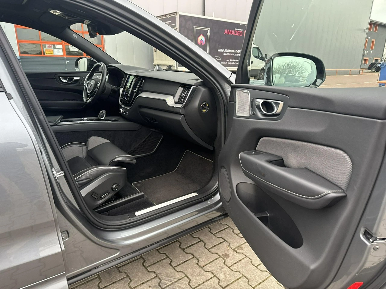 Volvo XC 60 - Zdjęcie 19