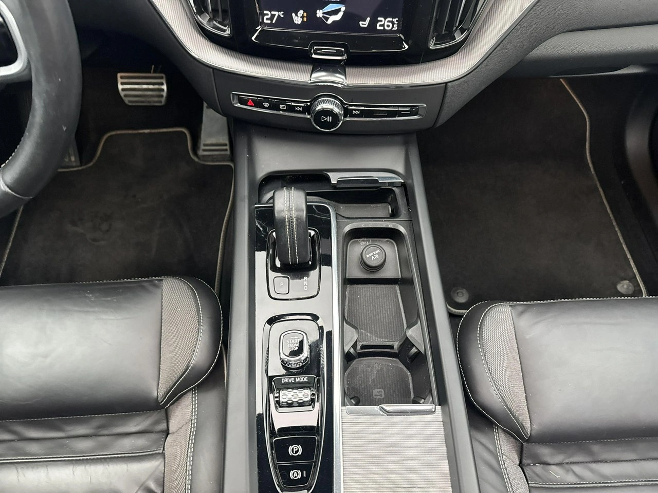 Volvo XC 60 - Zdjęcie 25