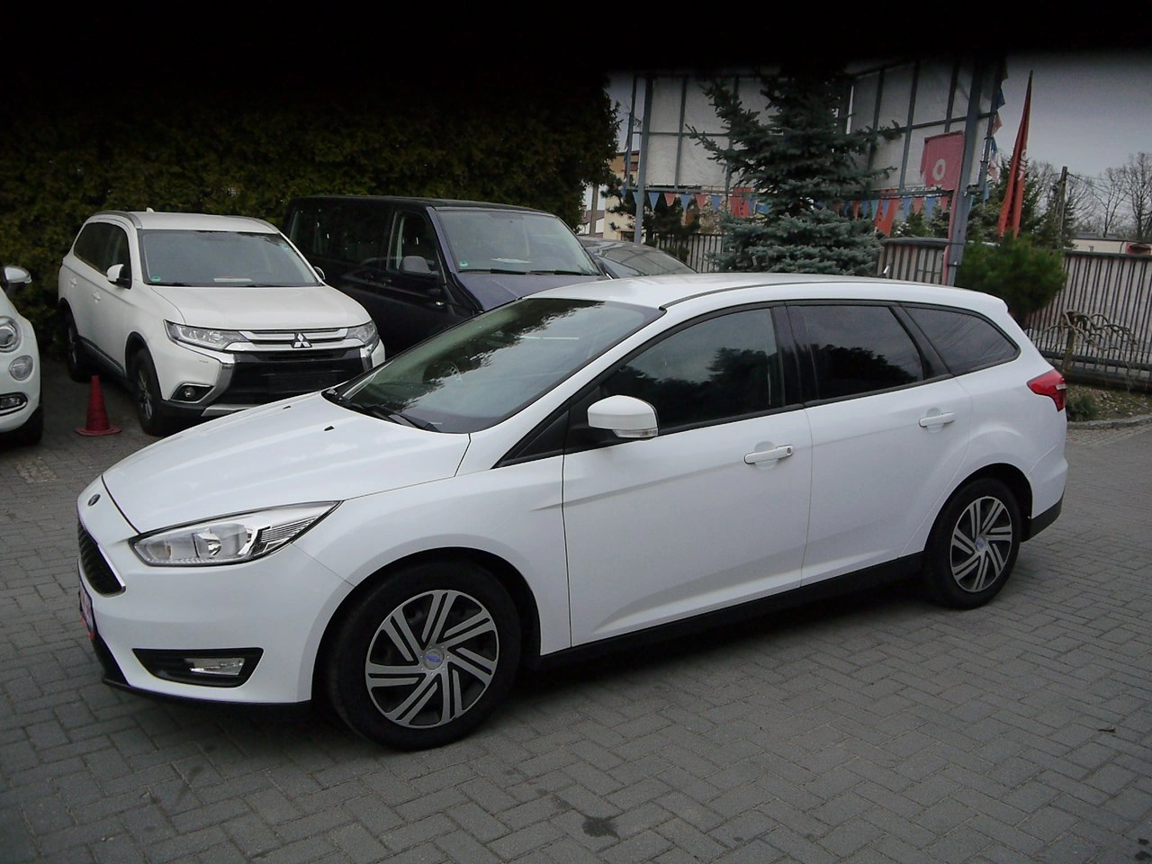 Ford Focus - Zdjęcie 12