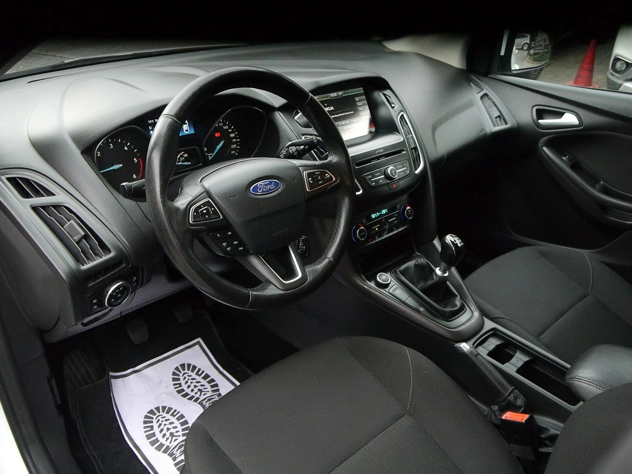 Ford Focus - Zdjęcie 27