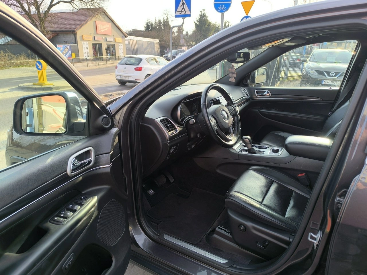 Jeep Grand Cherokee - Zdjęcie 12