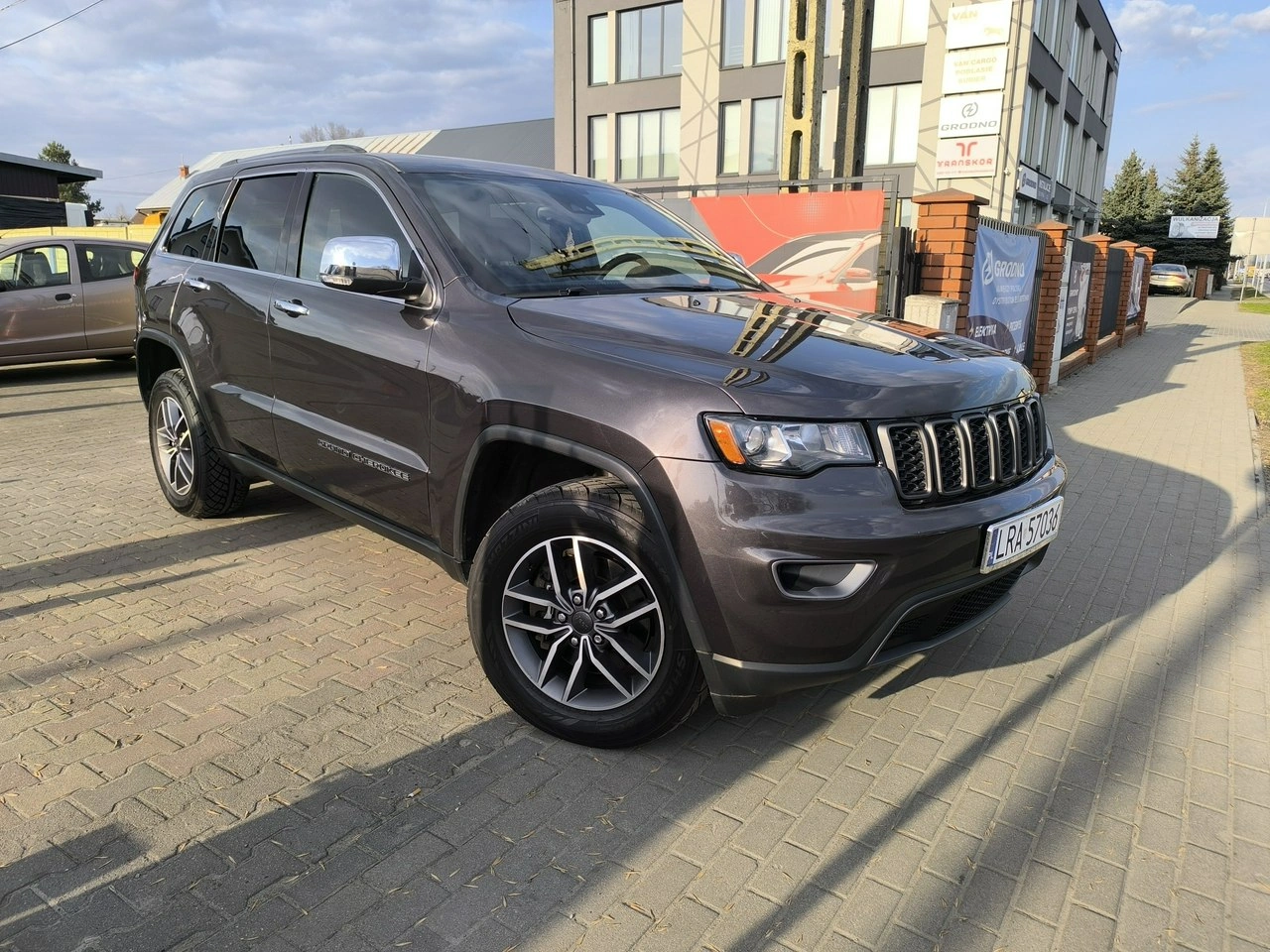 Jeep Grand Cherokee - Zdjęcie 1