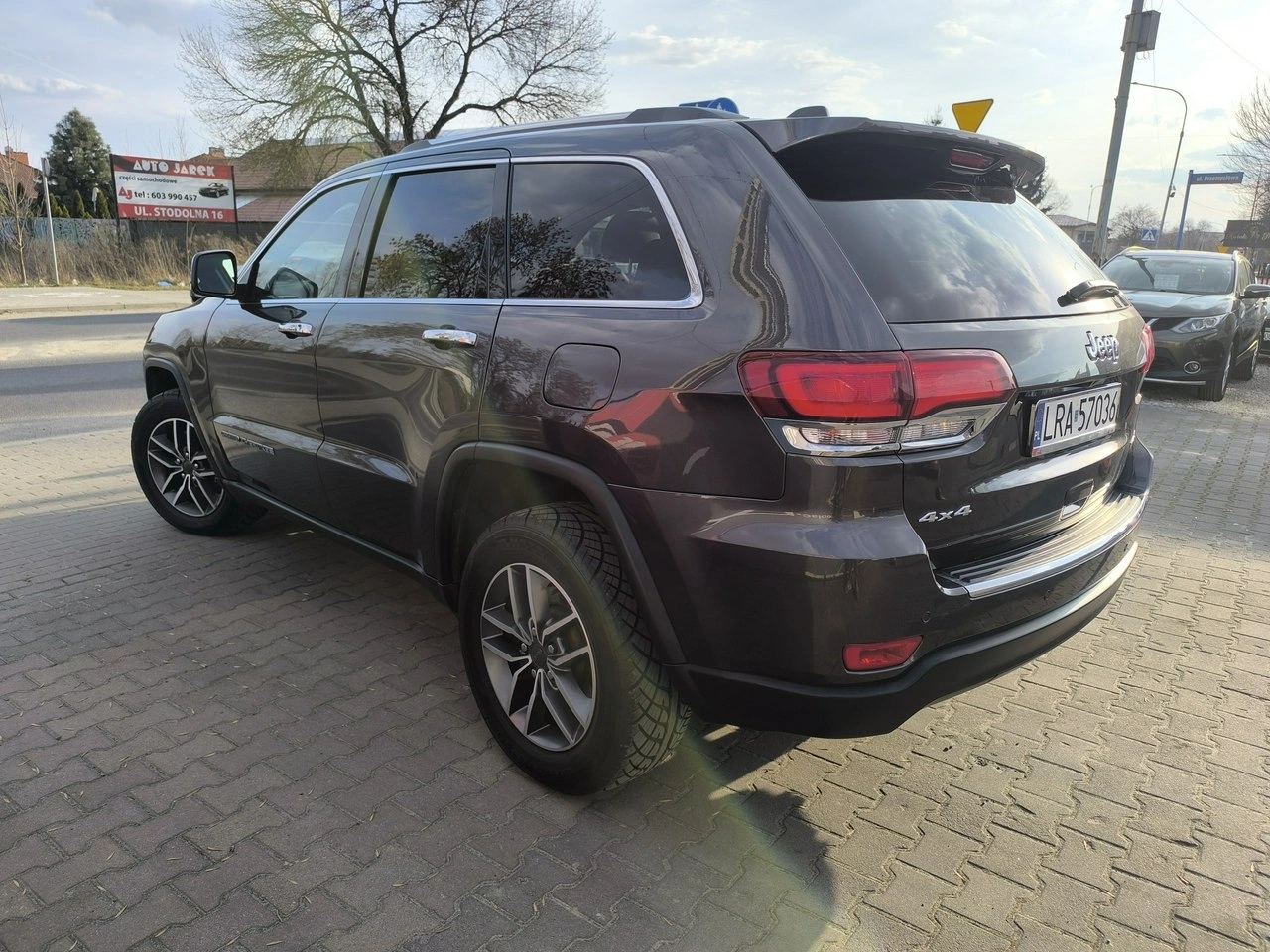 Jeep Grand Cherokee - Zdjęcie 7