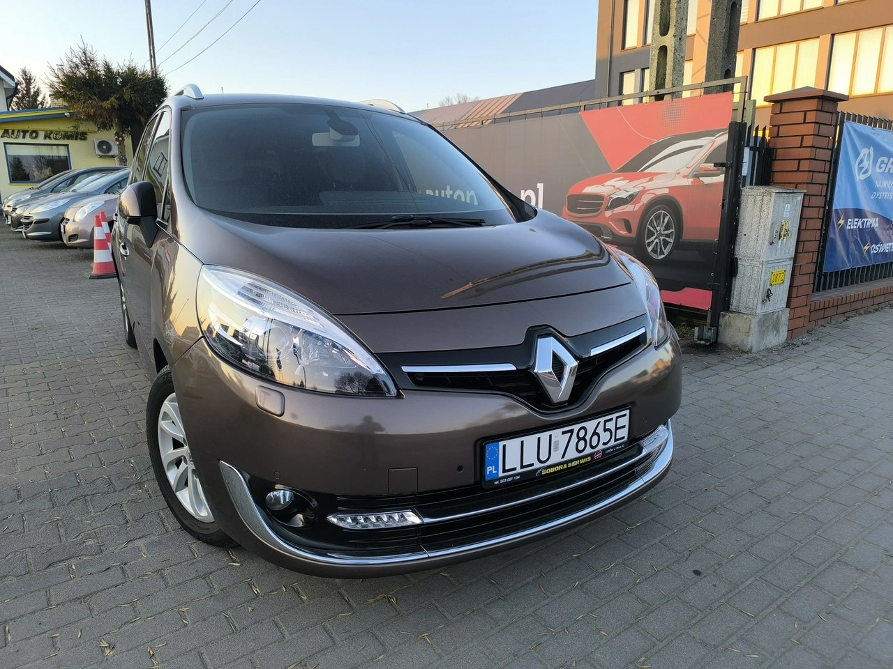 Renault Grand Scenic - Zdjęcie 11