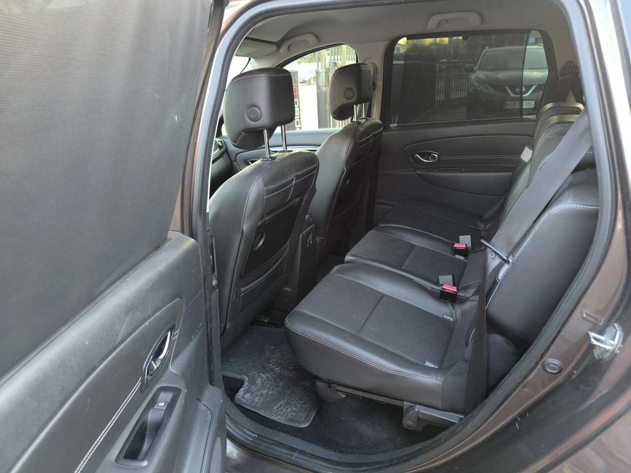 Renault Grand Scenic - Zdjęcie 17