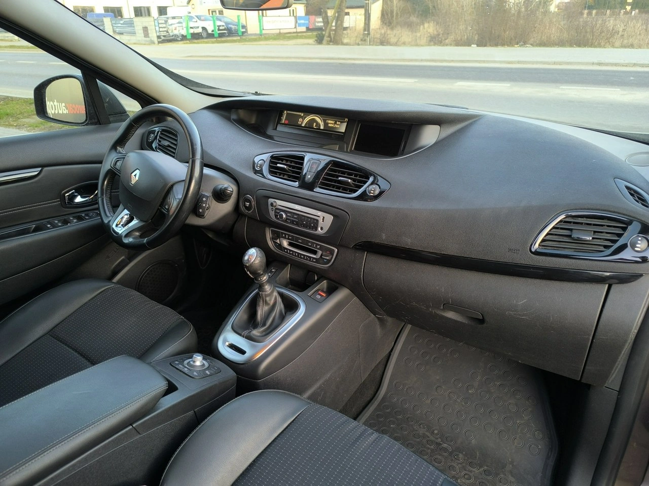 Renault Grand Scenic - Zdjęcie 20