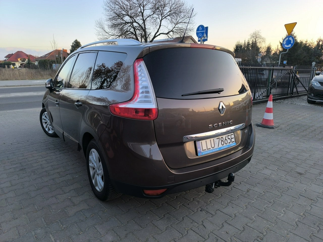 Renault Grand Scenic - Zdjęcie 6