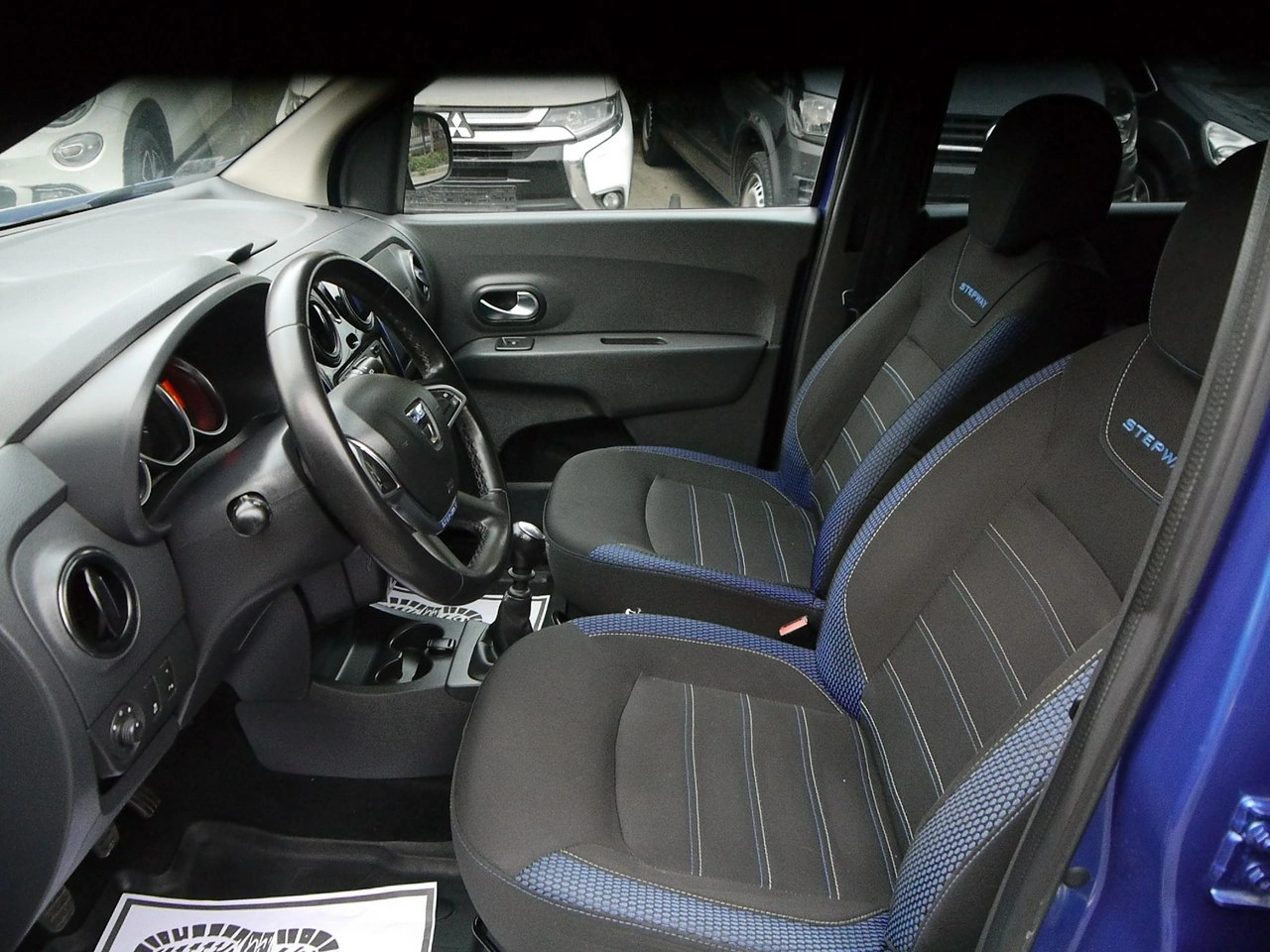 Dacia Lodgy - Zdjęcie 29