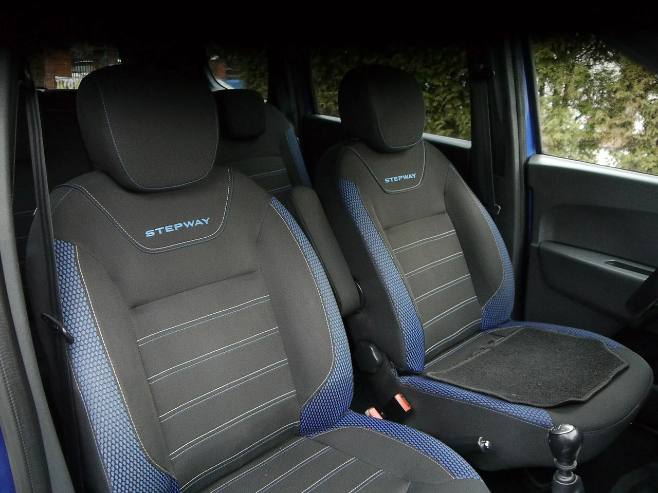 Dacia Lodgy - Zdjęcie 32