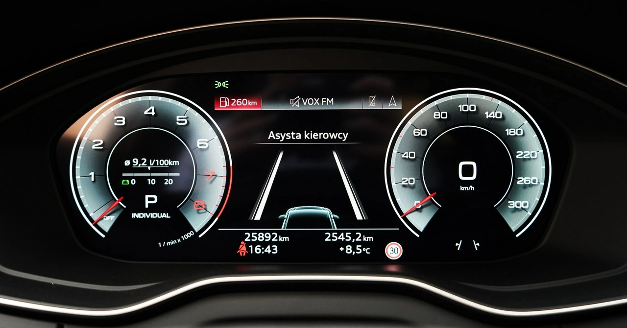 Audi Q5 - Zdjęcie 16