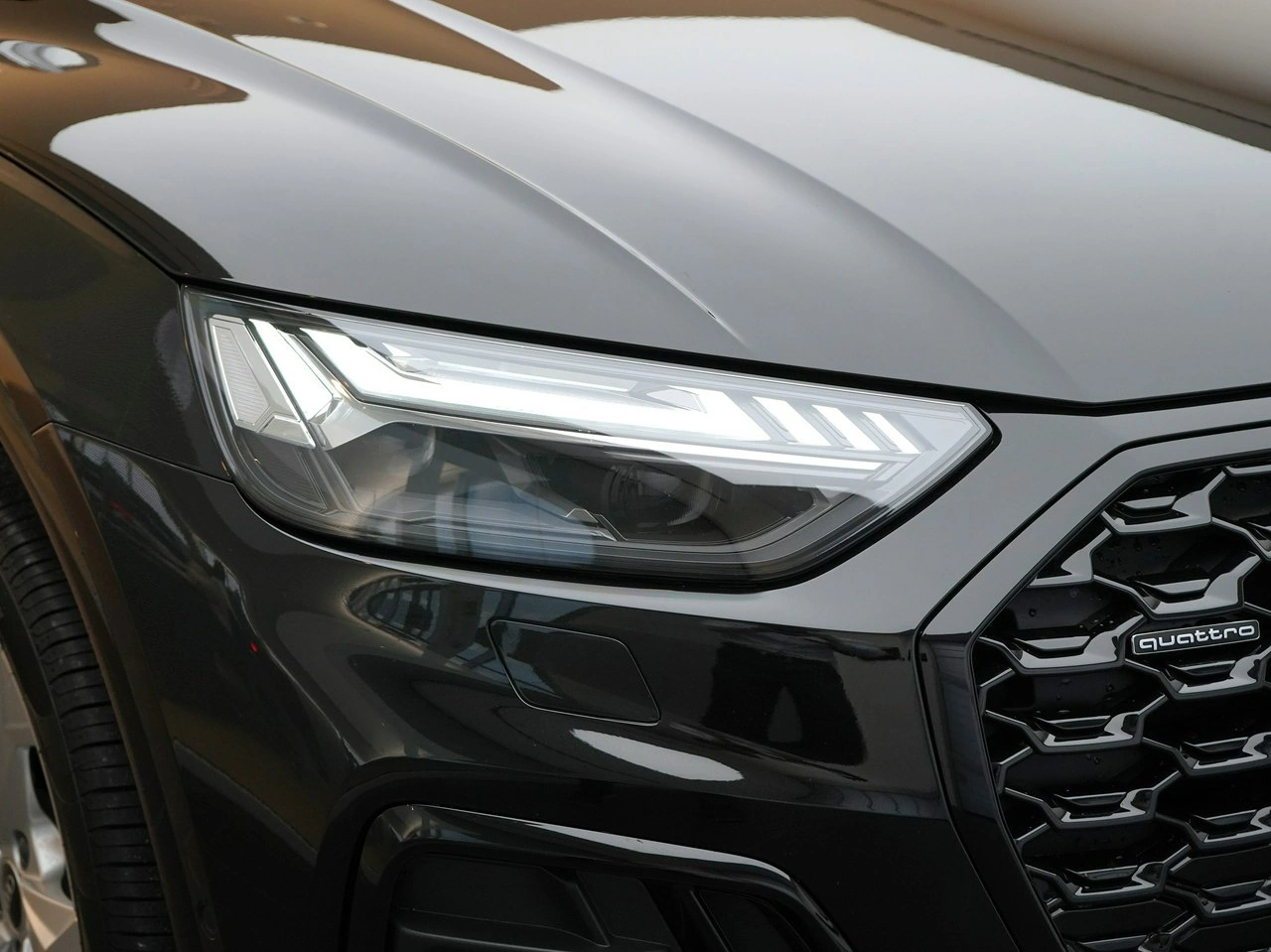 Audi Q5 - Zdjęcie 2