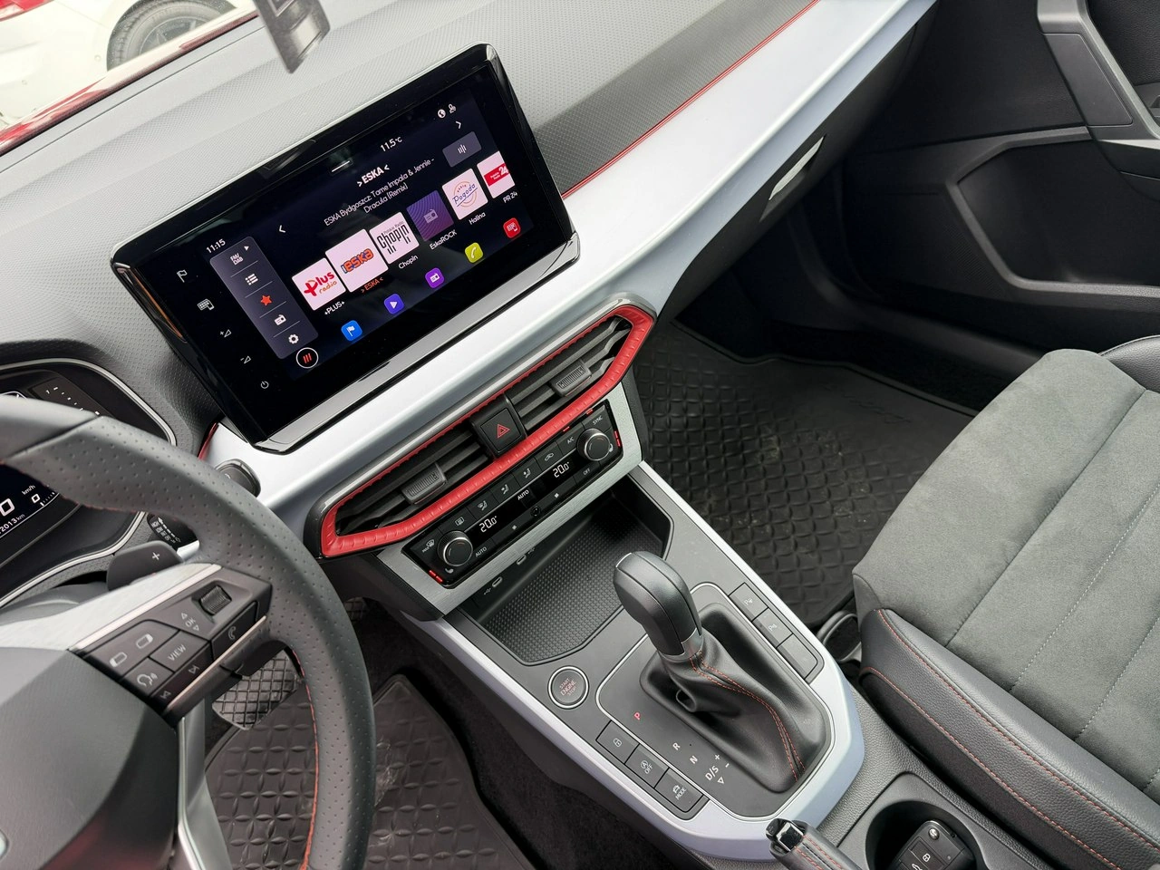 Seat Arona - Zdjęcie 18