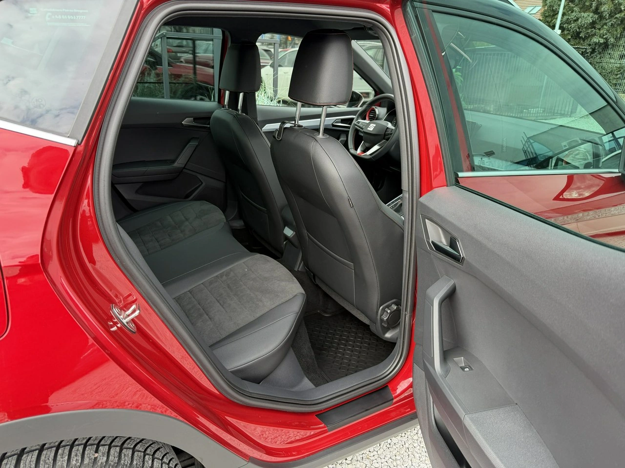 Seat Arona - Zdjęcie 29