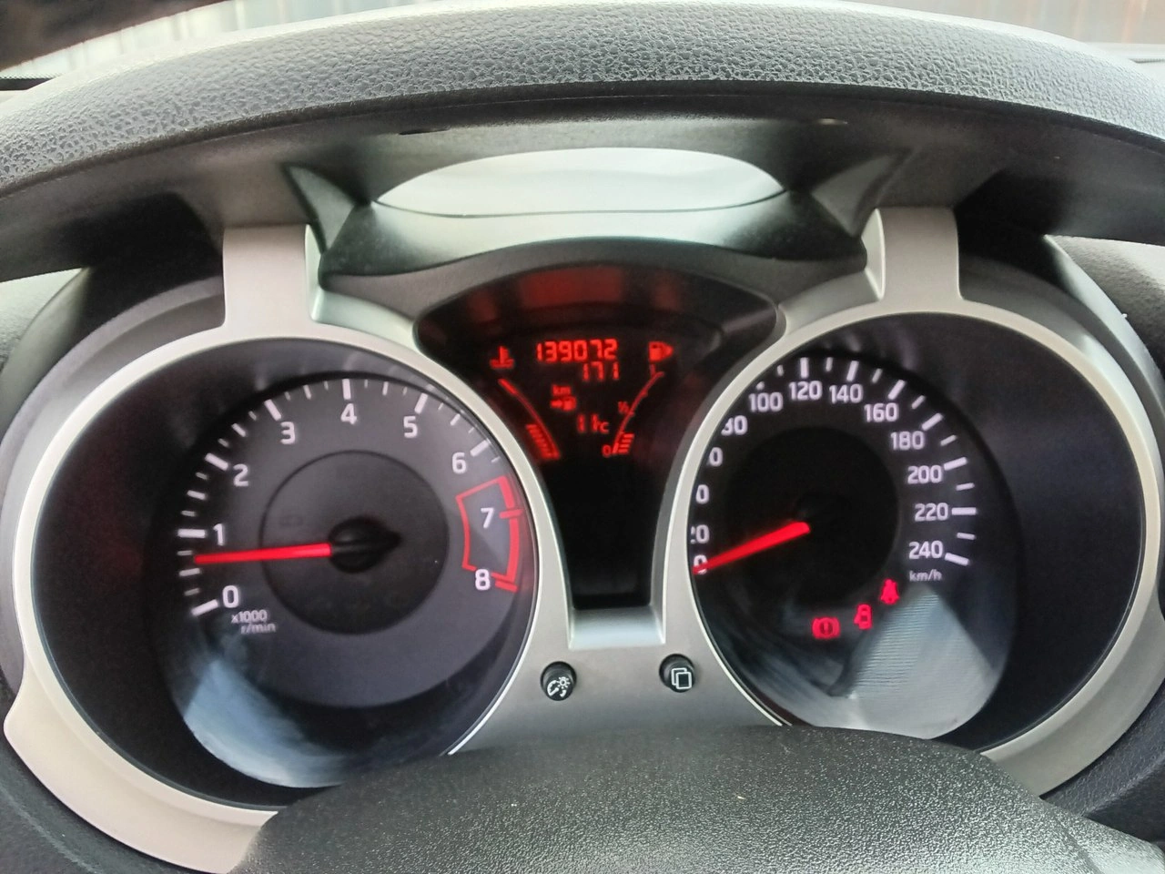 Nissan Juke - Zdjęcie 25