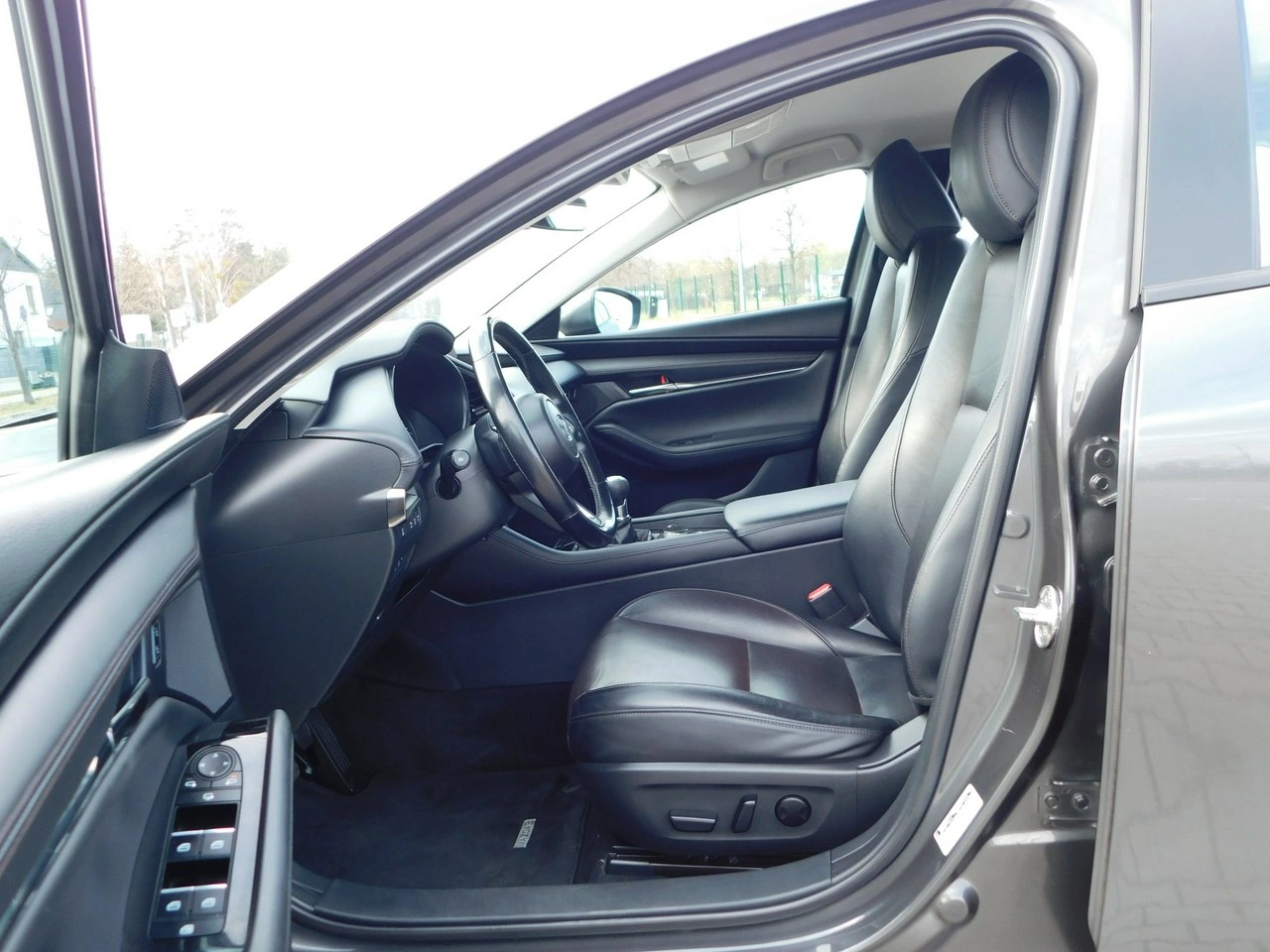 Mazda 3 - Zdjęcie 13