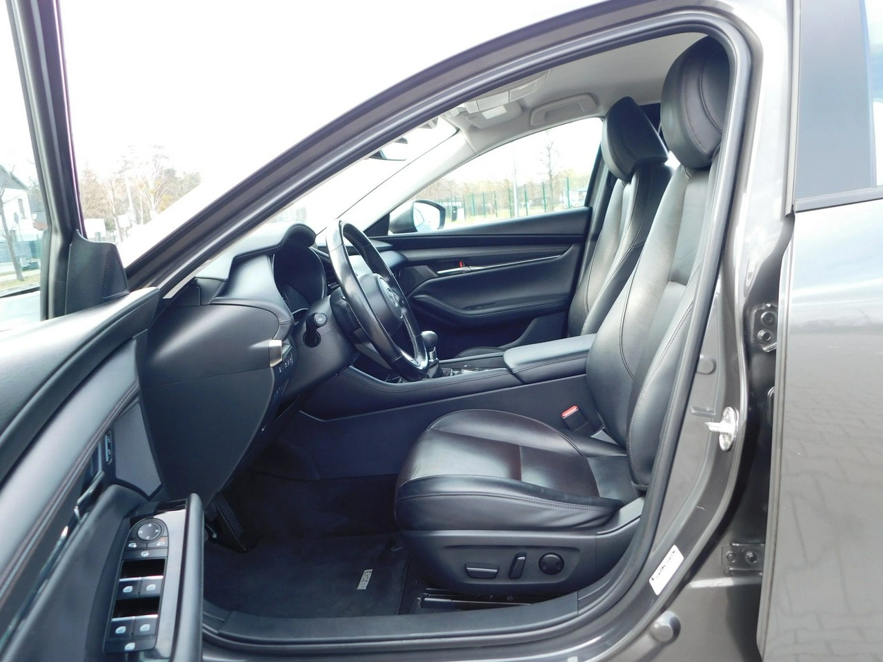 Mazda 3 - Zdjęcie 13