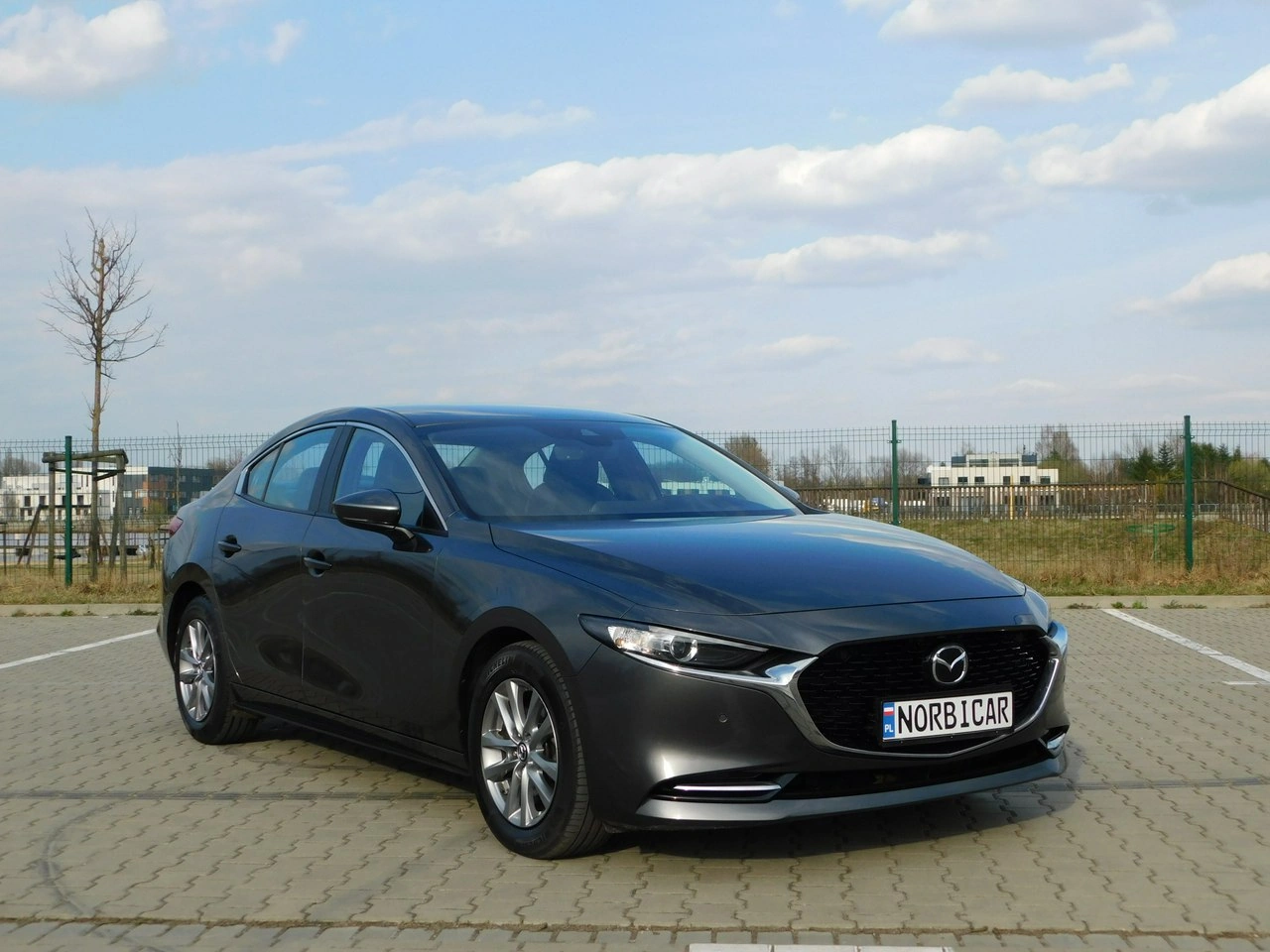 Mazda 3 - Zdjęcie 2