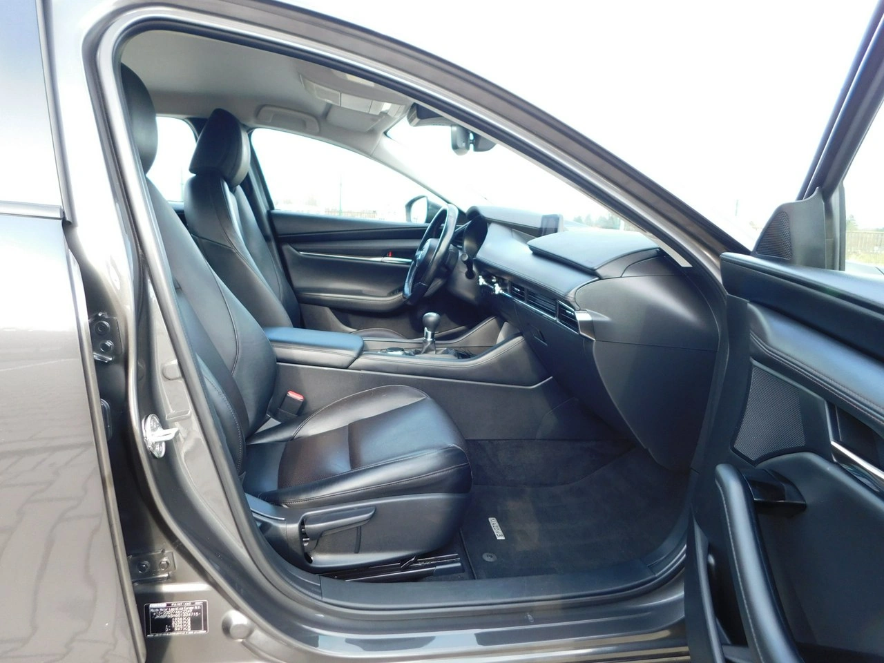 Mazda 3 - Zdjęcie 8