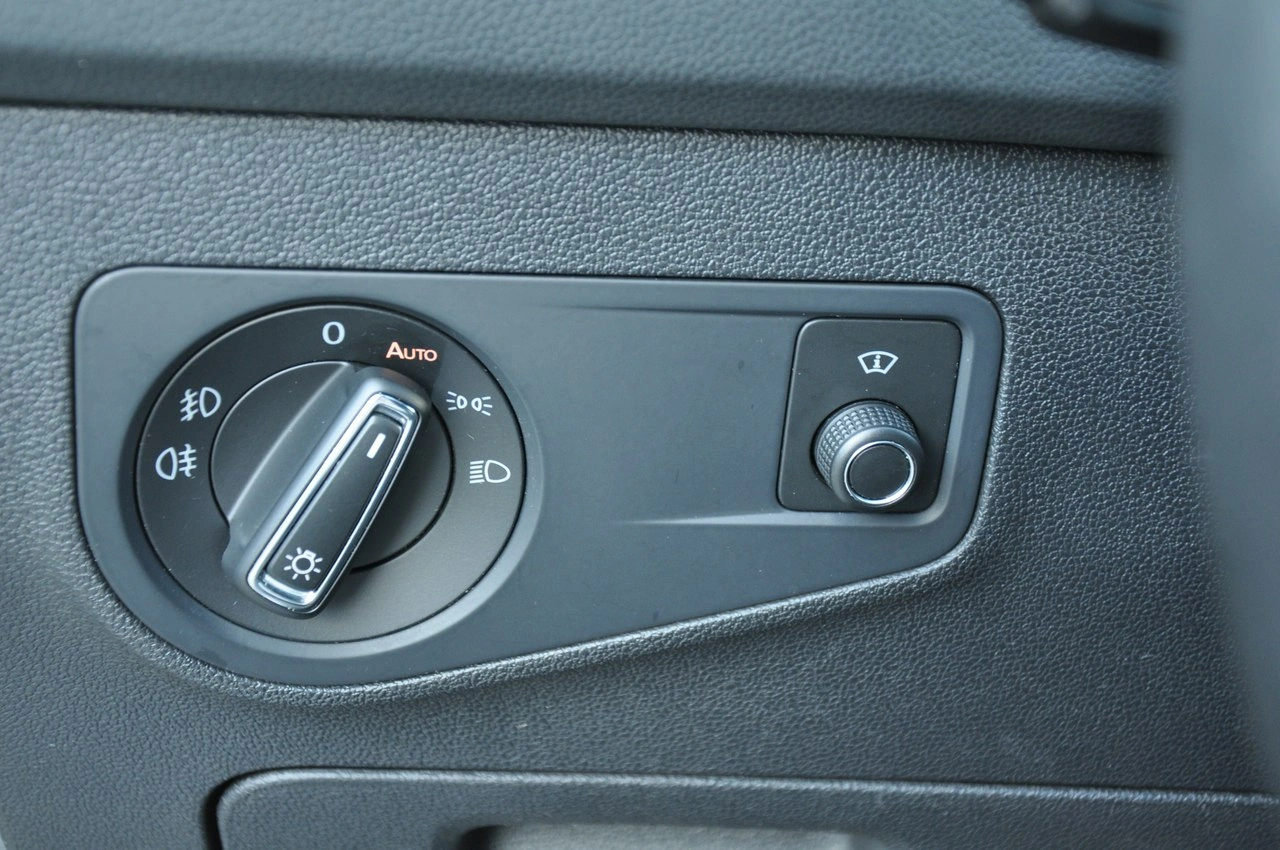 Volkswagen Tiguan - Zdjęcie 13