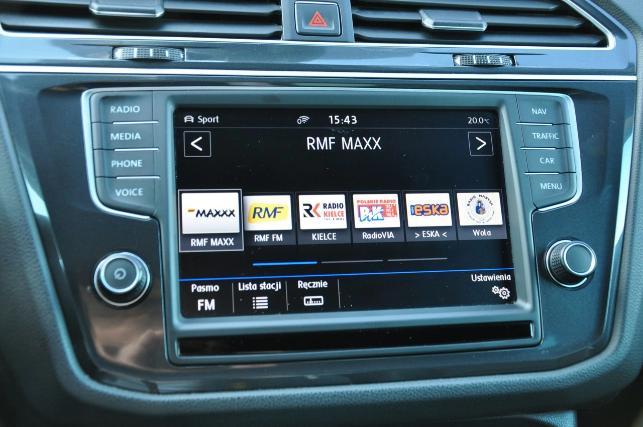 Volkswagen Tiguan - Zdjęcie 20