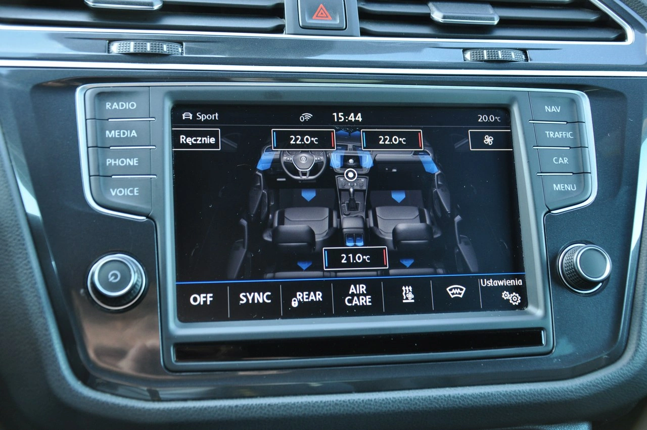 Volkswagen Tiguan - Zdjęcie 27