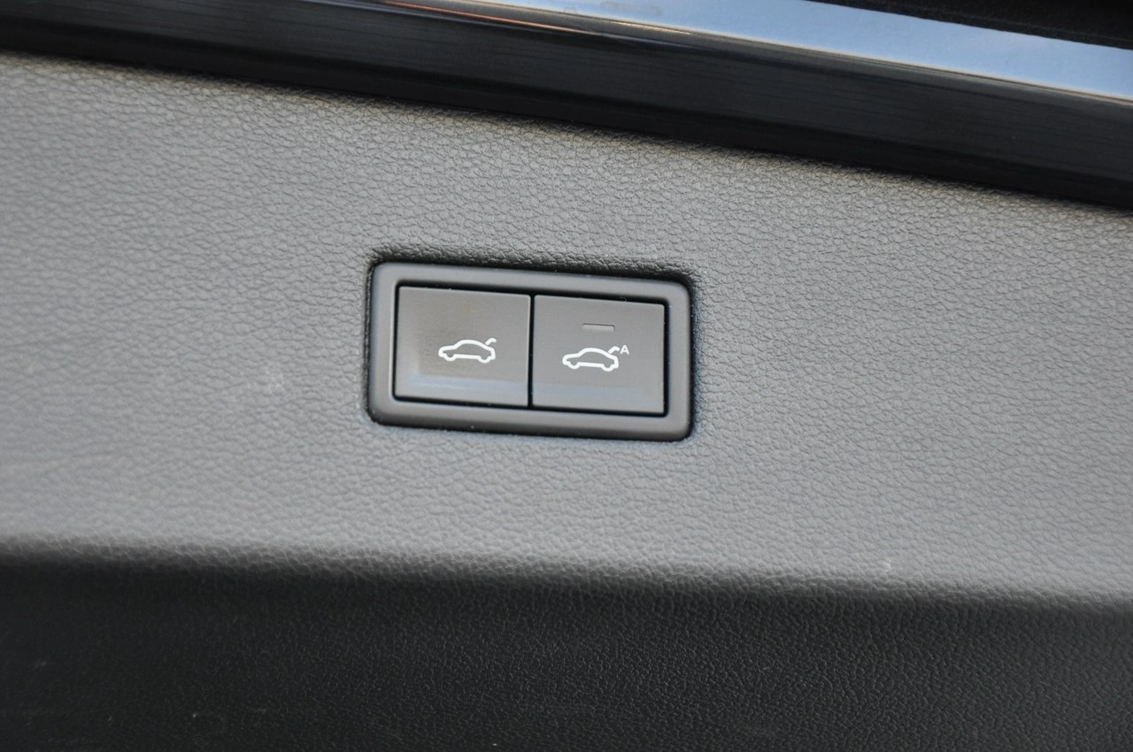 Volkswagen Tiguan - Zdjęcie 42