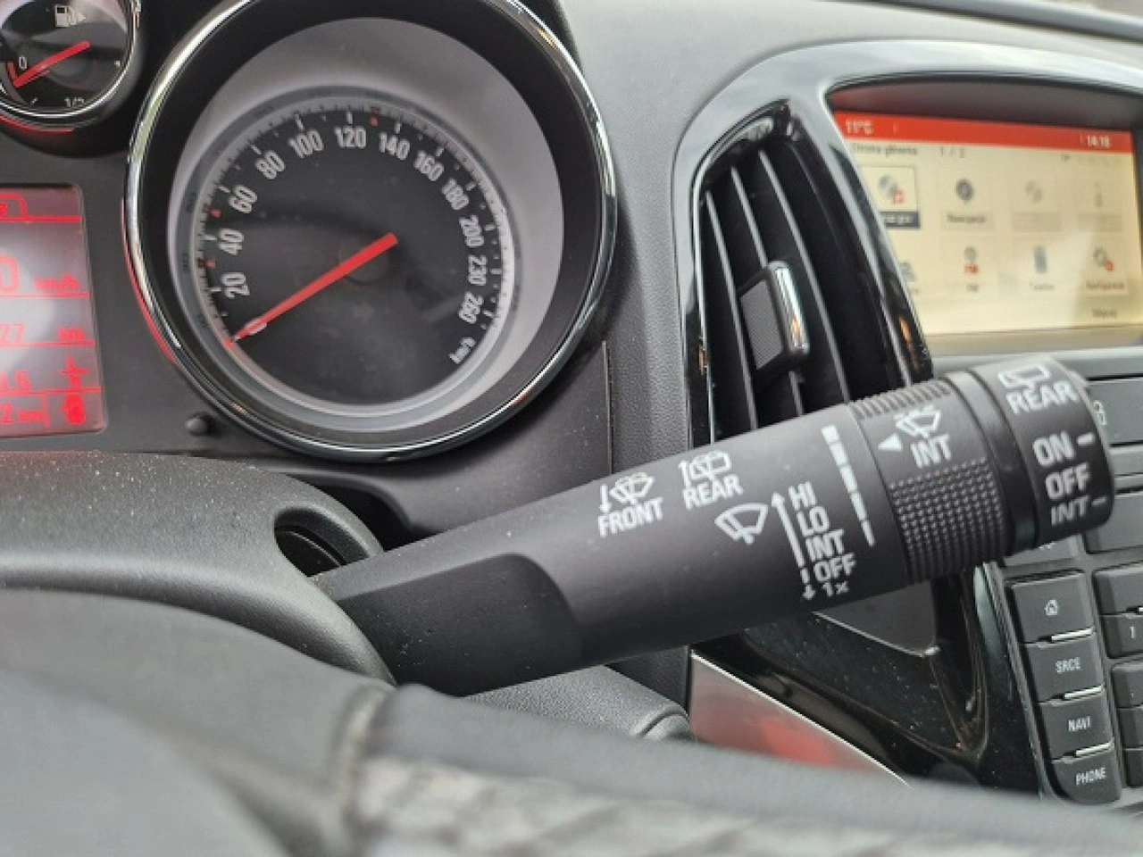 Opel Astra - Zdjęcie 30