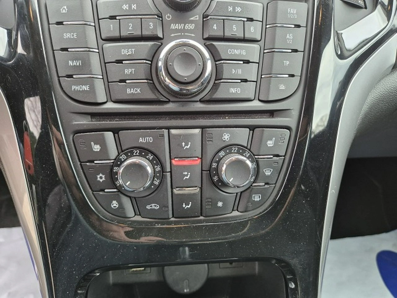 Opel Astra - Zdjęcie 35