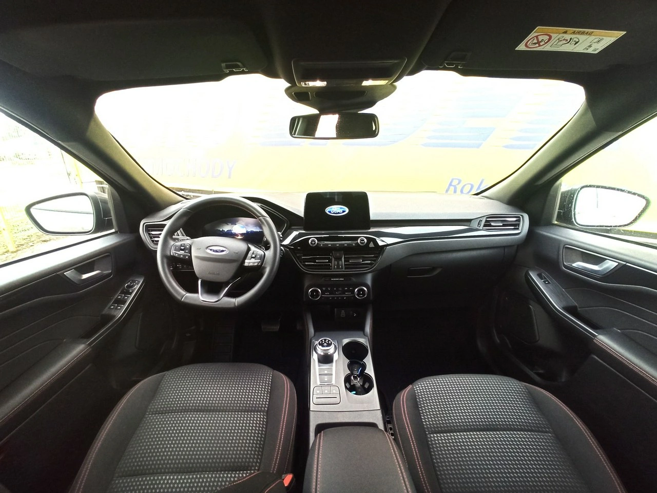 Ford Kuga - Zdjęcie 14