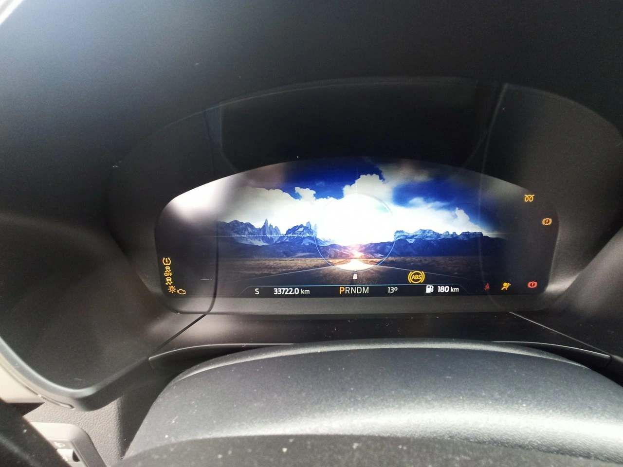 Ford Kuga - Zdjęcie 18