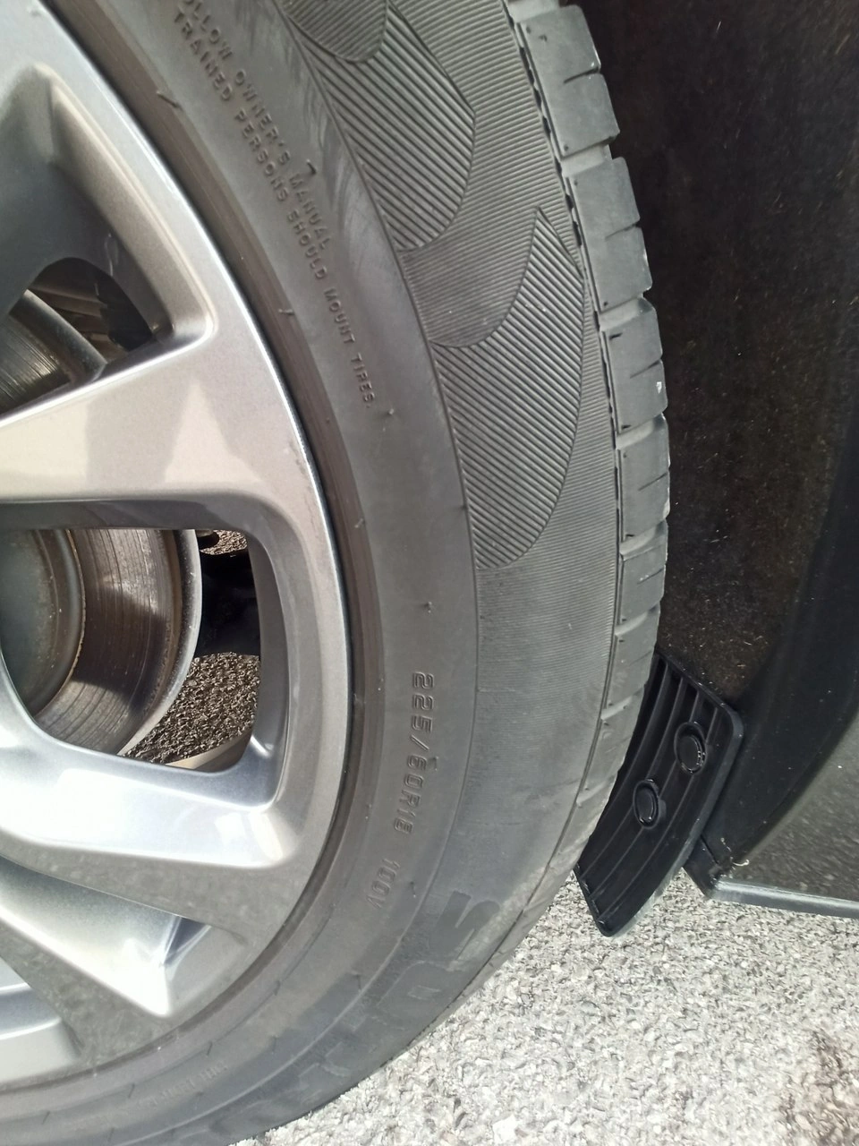 Ford Kuga - Zdjęcie 28