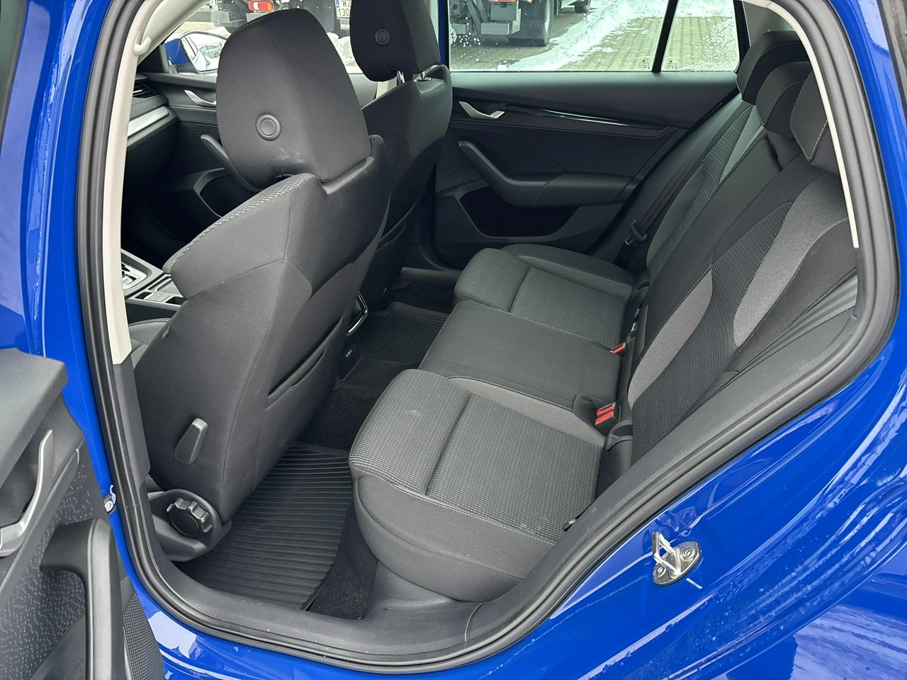 Skoda Octavia - Zdjęcie 11