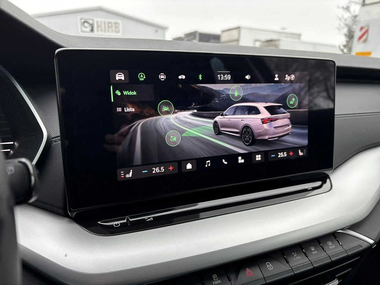 Skoda Octavia - Zdjęcie 21