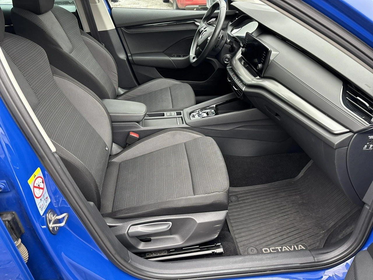 Skoda Octavia - Zdjęcie 17