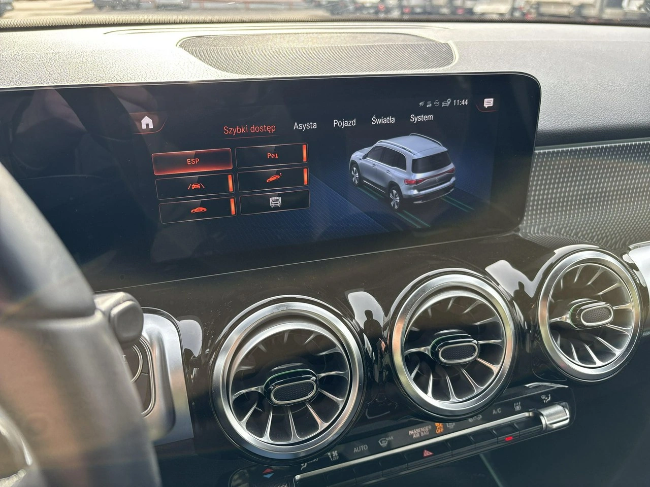 Mercedes EQB - Zdjęcie 21