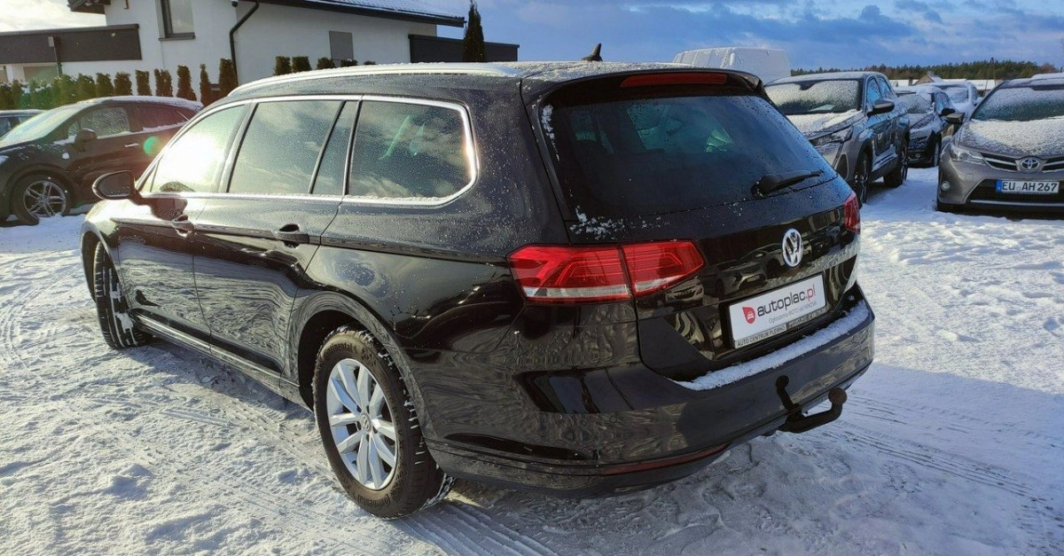 Volkswagen Passat Variant - Zdjęcie 3