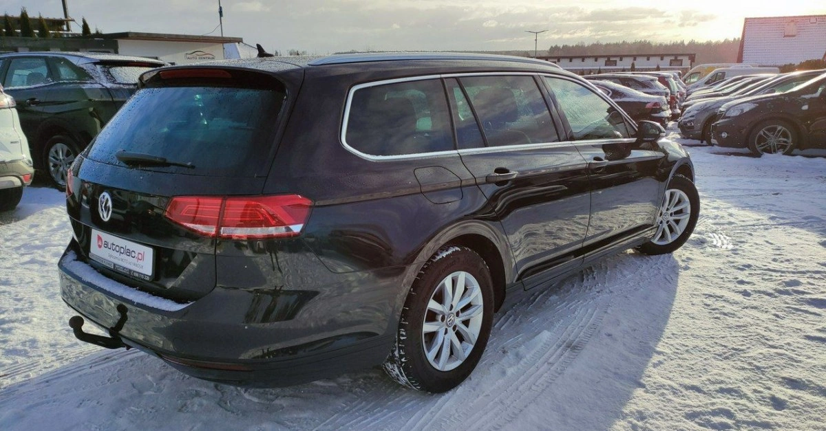 Volkswagen Passat Variant - Zdjęcie 4