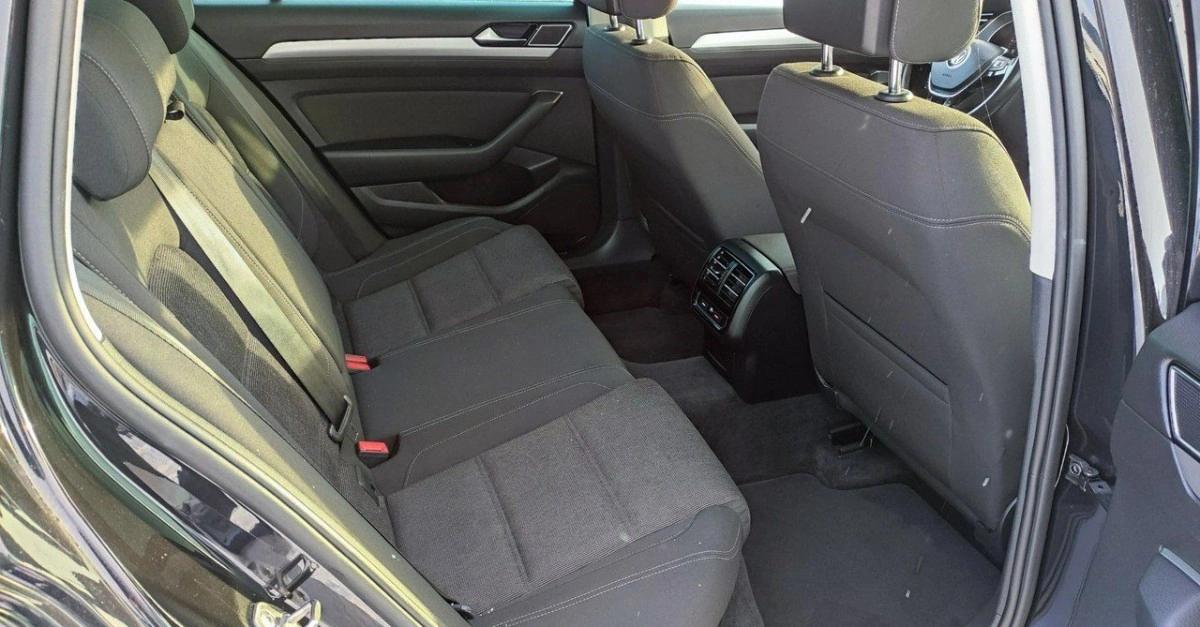 Volkswagen Passat Variant - Zdjęcie 7