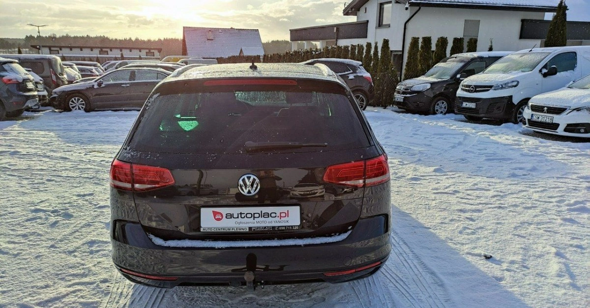 Volkswagen Passat Variant - Zdjęcie 27