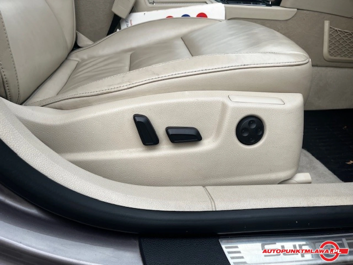 Skoda Superb - Zdjęcie 16