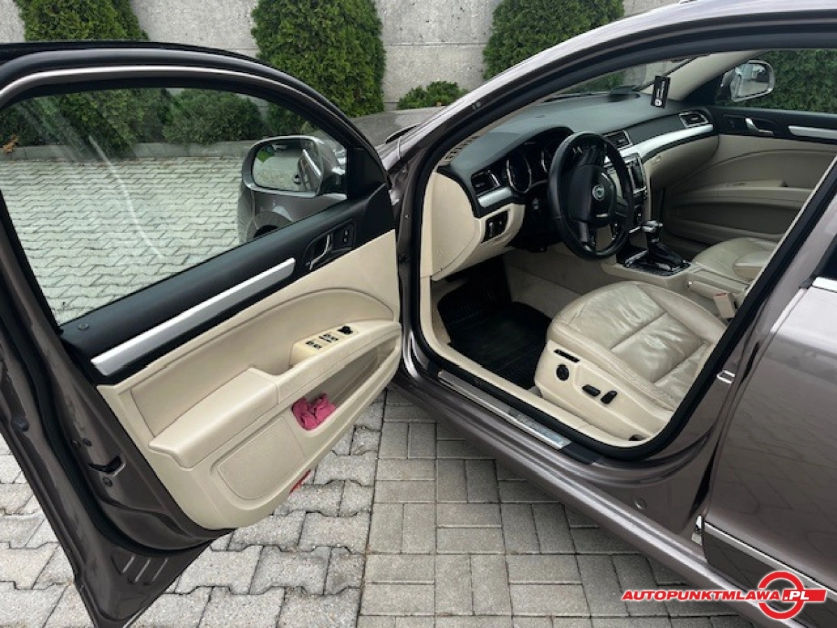 Skoda Superb - Zdjęcie 4