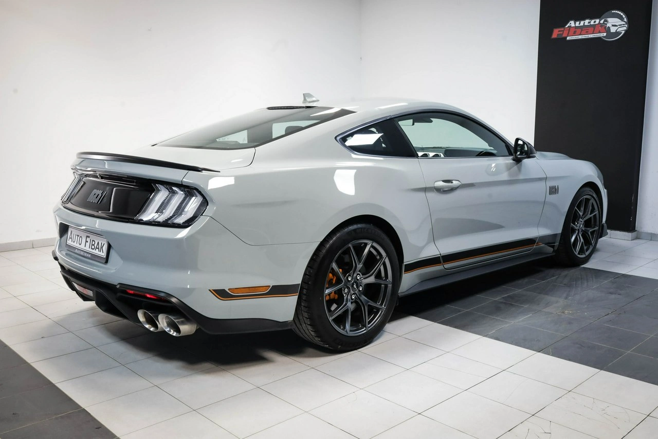 Ford Mustang - Zdjęcie 12