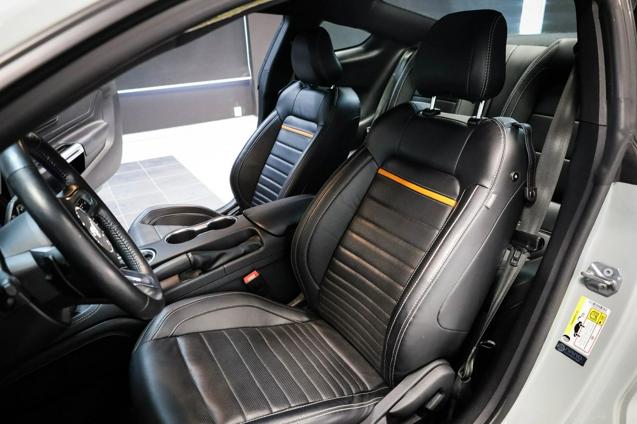 Ford Mustang - Zdjęcie 16