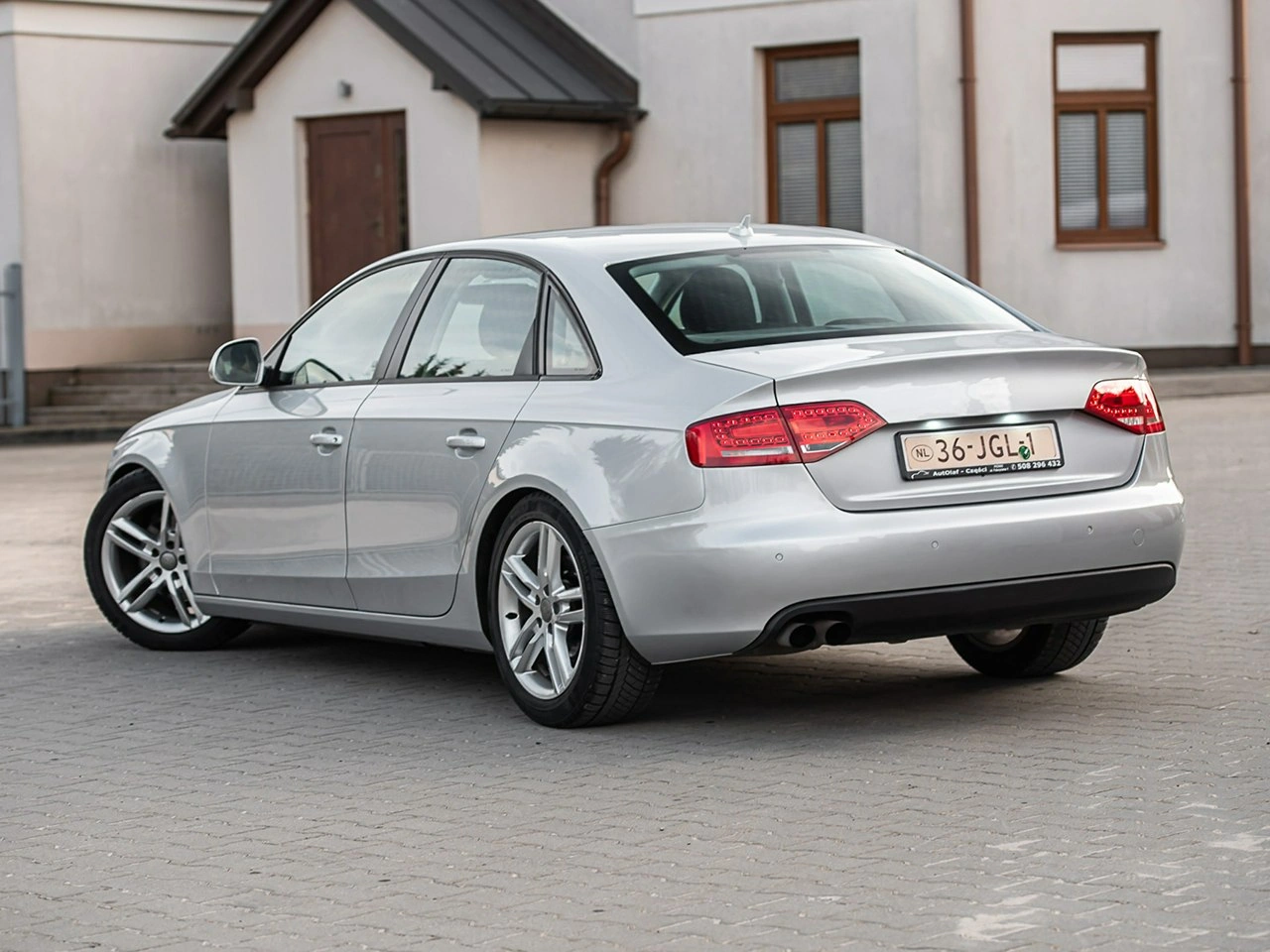Audi A4 - Zdjęcie 13