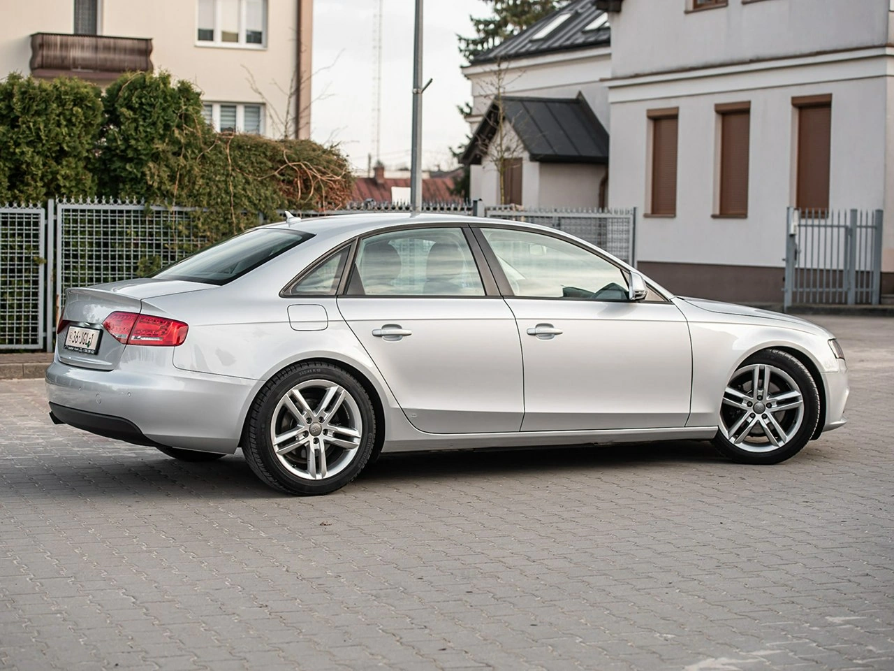 Audi A4 - Zdjęcie 16