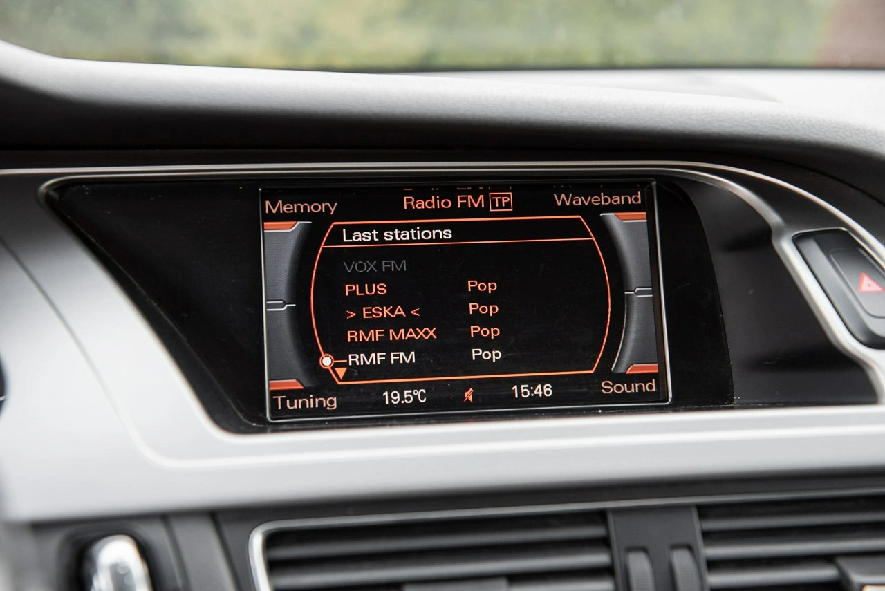 Audi A4 - Zdjęcie 19