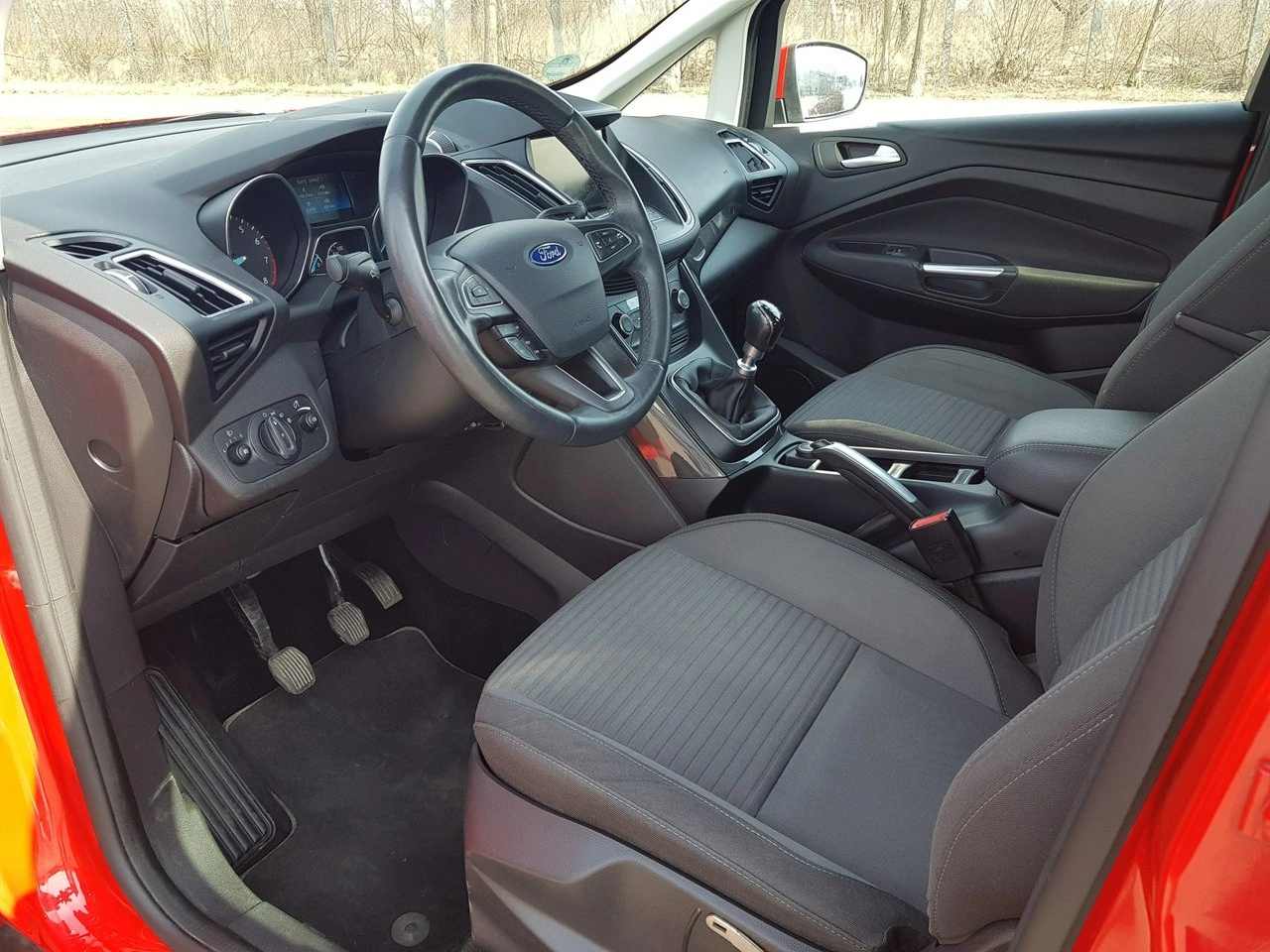 Ford C-MAX - Zdjęcie 9