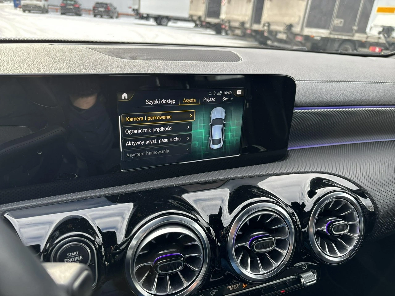 Mercedes CLA 180 - Zdjęcie 19