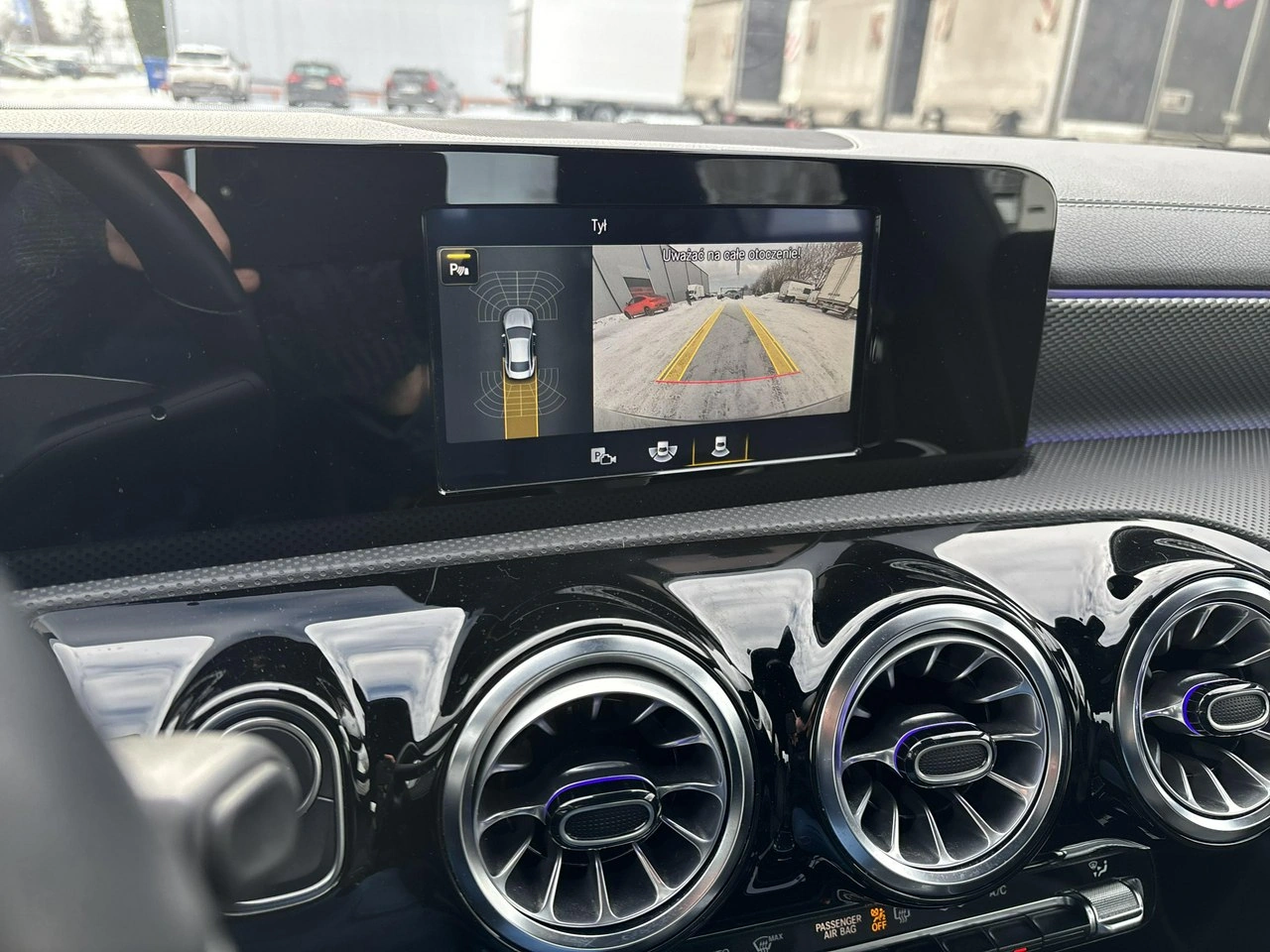 Mercedes CLA 180 - Zdjęcie 22